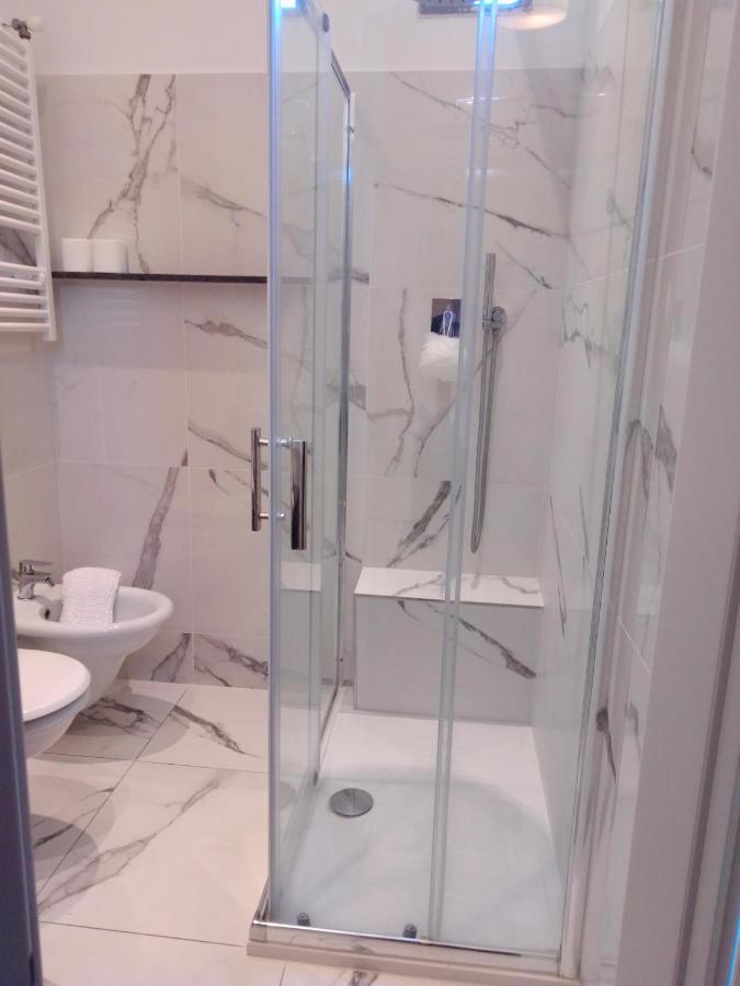 Hotel Queen Mary Κατόλικα Εξωτερικό φωτογραφία