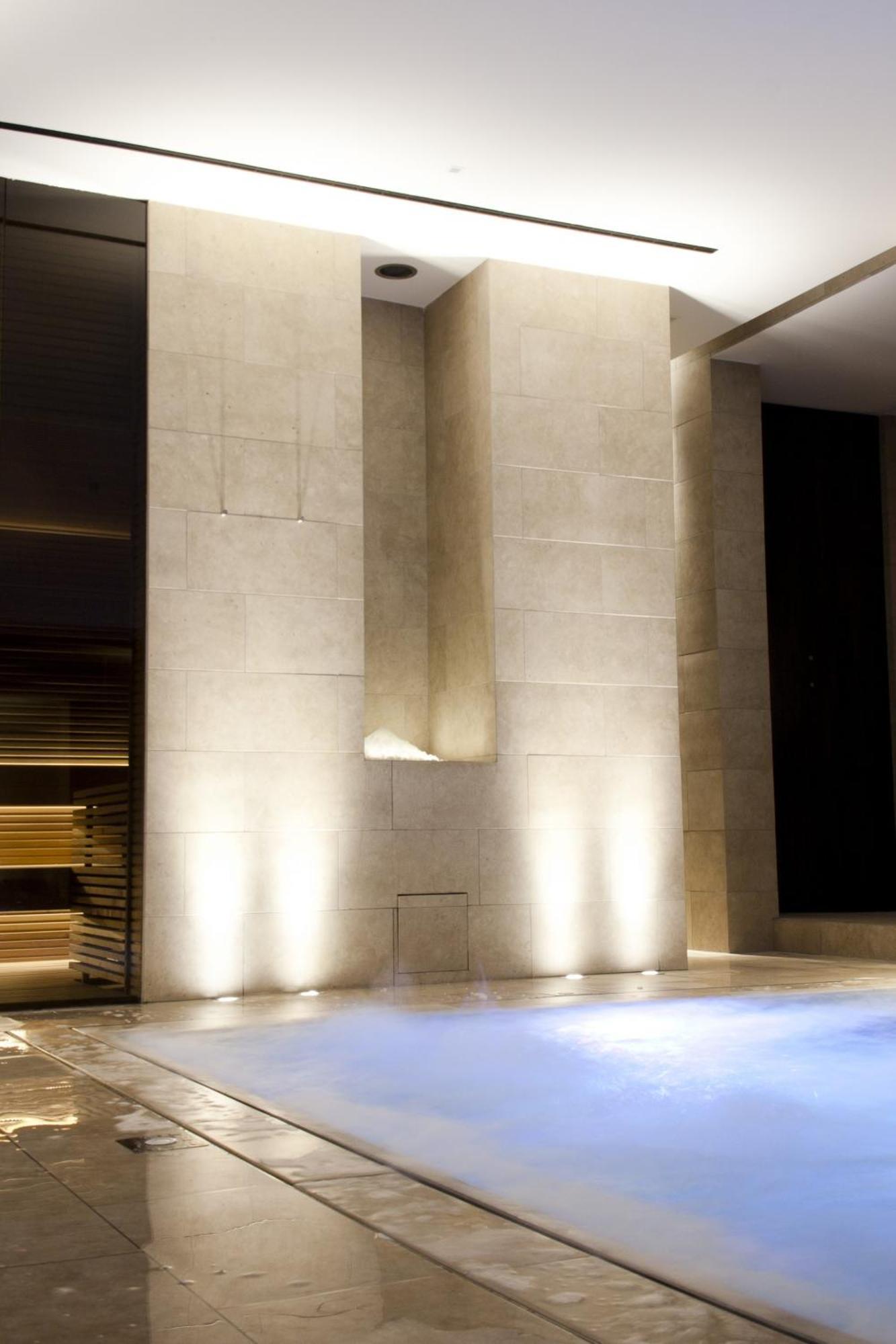Hotel Queen Mary Κατόλικα Εξωτερικό φωτογραφία