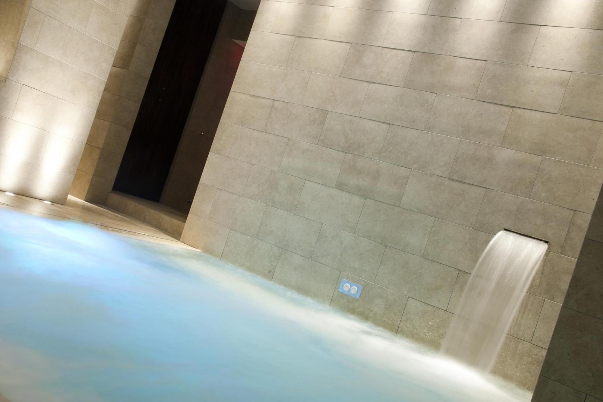 Hotel Queen Mary Κατόλικα Εξωτερικό φωτογραφία