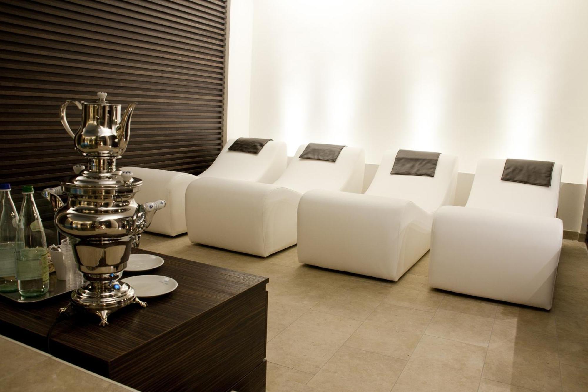 Hotel Queen Mary Κατόλικα Εξωτερικό φωτογραφία