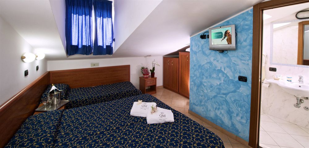 Hotel Queen Mary Κατόλικα Εξωτερικό φωτογραφία